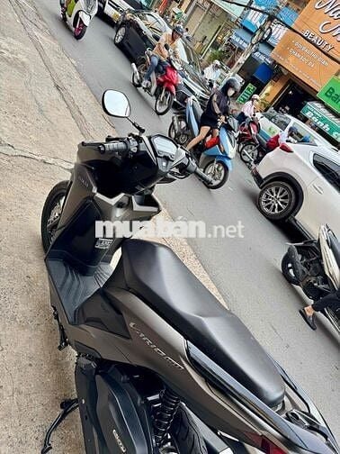 🟡🟡 Vario 150 Nâu đen đký T12/2020 xe đẹp có góp