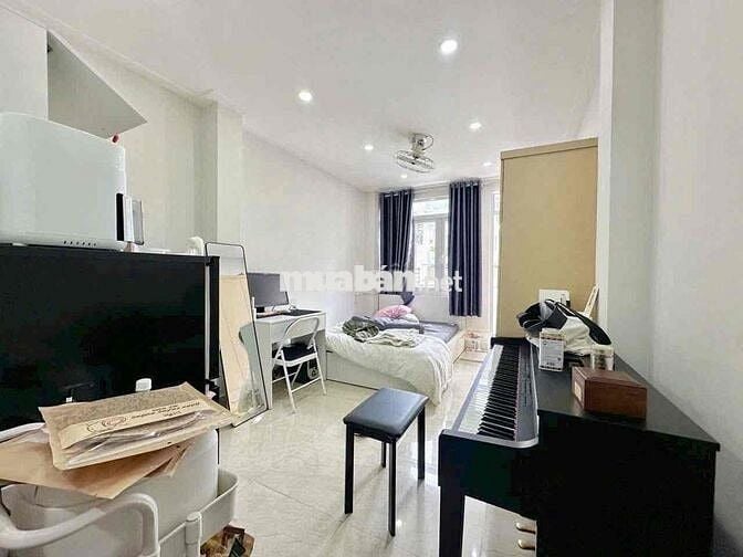 🔥Phòng Ban Công Ngay Thành Thái Q10_Full NT_ Máy Giặt Riêg_Gần UEH Q10