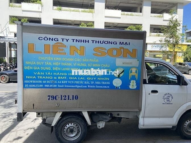 Lái xe 700 kg giao hàng tại Nha Trang