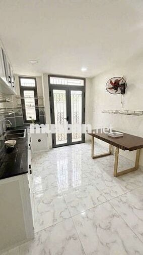Cho thuê phòng trọ Cao Cấp Hoà Hảo - Thang Máy+ Nội thất Ko chung chủ 