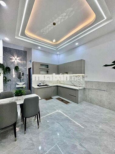 Bán nhà Hương lộ 2 bình Tân gần lê văn Quới hẻm8m 4 tầng 4x14 chỉ 6ty2