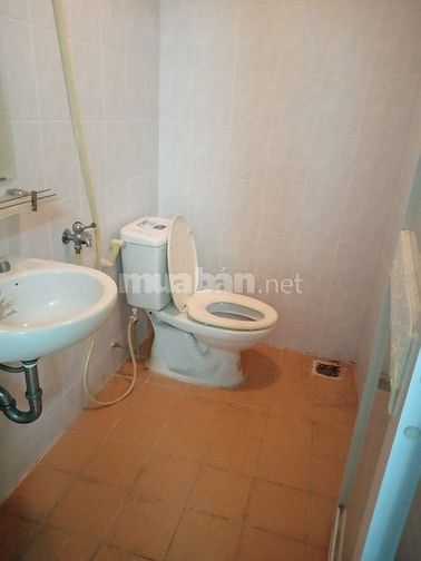 CC Miếu Nổi - thang máy - view bờ kè Trường Sa - giáp quận1 Giá 3,9ty