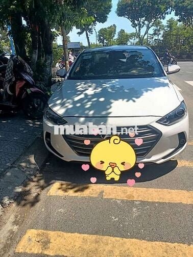 Hyundai Elantra 2017 Số sàn Trắng