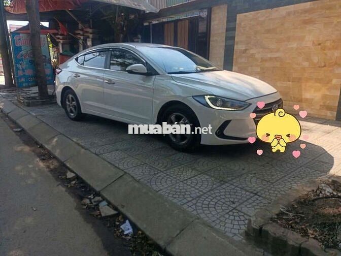 Hyundai Elantra 2017 Số sàn Trắng