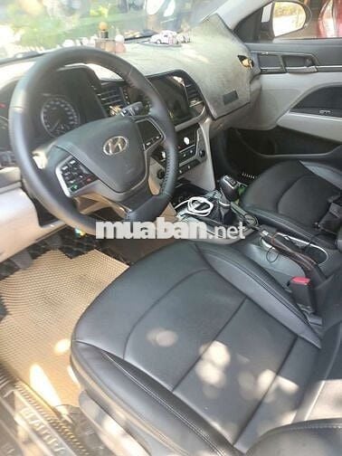 Hyundai Elantra 2017 Số sàn Trắng