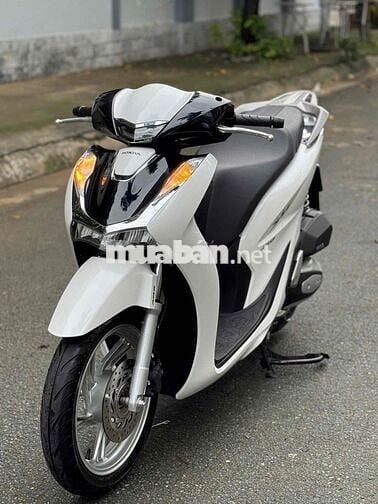 Honda SH 160i ABS 2025 Trắng đen spoty bstp 9 chủ