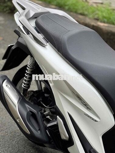 Honda SH 160i ABS 2025 Trắng đen spoty bstp 9 chủ