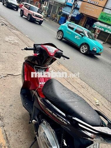 🟡🟡 AB 125 Đỏ đen đký 2015 xe đẹp có trả góp