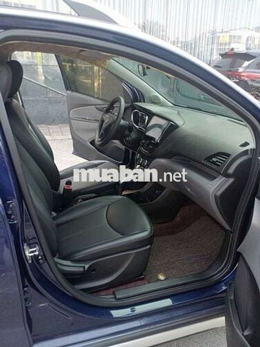 VinFast Fadil 2019 Nâng cao Xanh tím 65000km