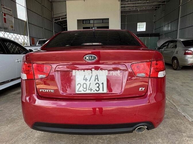 Kia Forte 2010 Số sàn màu Đỏ