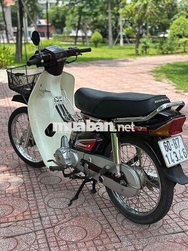 Honda Super Dream Thái Lan bs 60