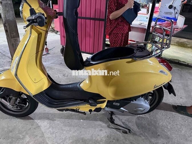 Piaggio Vespa 2018 Vàng