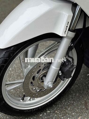 Honda SH 160i ABS 2025 Trắng đen spoty bstp 9 chủ