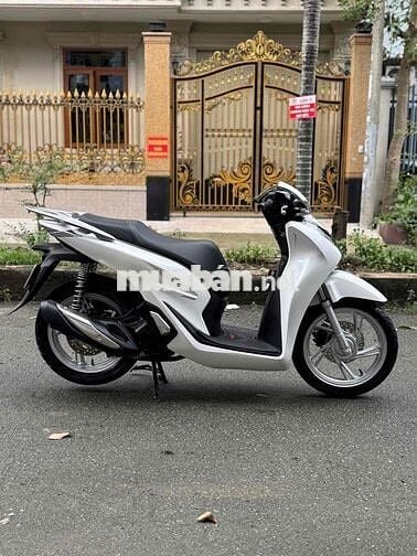 Honda SH 160i ABS 2025 Trắng đen spoty bstp 9 chủ