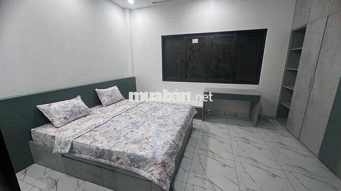 Cho thuê nhà mặt tiền đường 25 có thang máy giá 55 triệu