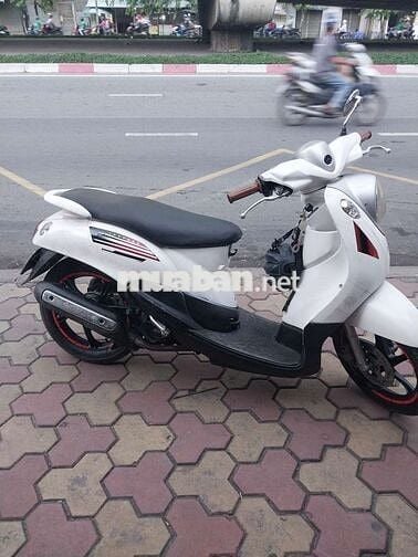 Yamaha Mio Classico Trắng