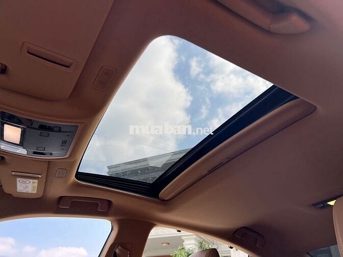 Lexus ES 250 vin23 đk24, một chủ đi hơn 2v