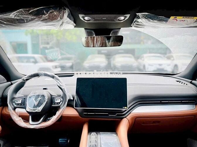VinFast VF9 SUV 7 chỗ Trắng, mới 100%, SIÊU ƯU ĐÃI
