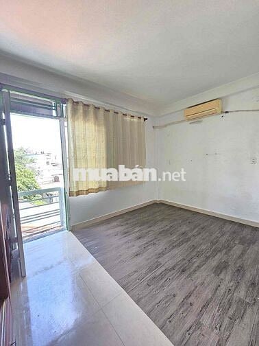 STUDIO BAN CÔNG MÁY LẠNH TRUNG TÂM Q3-GẦN BỜ KÈ-LÊ VĂN SỸ-TOÀ VIETTEL