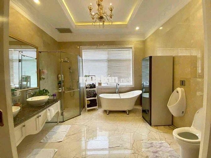 CHO THUÊ BIỆT THỤ MỚI FULL NỘI THẤT- CÓ THANG MÁY