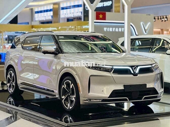 VinFast VF9 SUV 7 chỗ Trắng, mới 100%, SIÊU ƯU ĐÃI