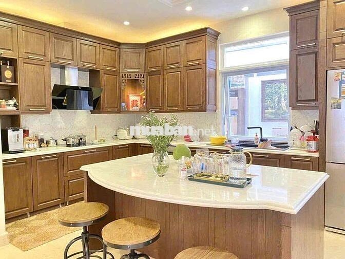 CHO THUÊ BIỆT THỤ MỚI FULL NỘI THẤT- CÓ THANG MÁY