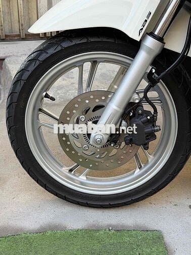 Honda SH 160i ABS 1/2026 Trắng 6000KM BS NKCT Lướt
