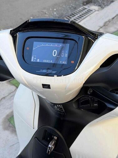 Honda SH 160i ABS 1/2026 Trắng 6000KM BS NKCT Lướt