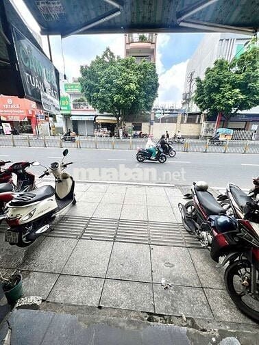 Mặt Bằng Mặt Tiền đường Lũy Bán Bích - ngay khu Dân Cư Đông Đúc