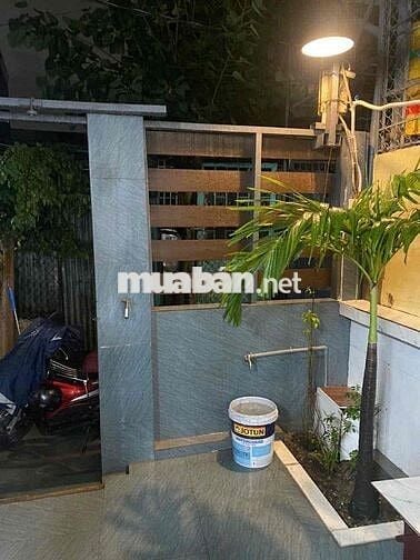 Nhà mới xây 8 tháng Hiệp Bình Chánh 3pn gần Gigamall