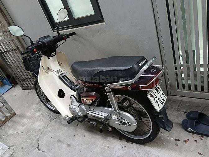 Bán xe Honda SuperDream 2004 màu Nâu