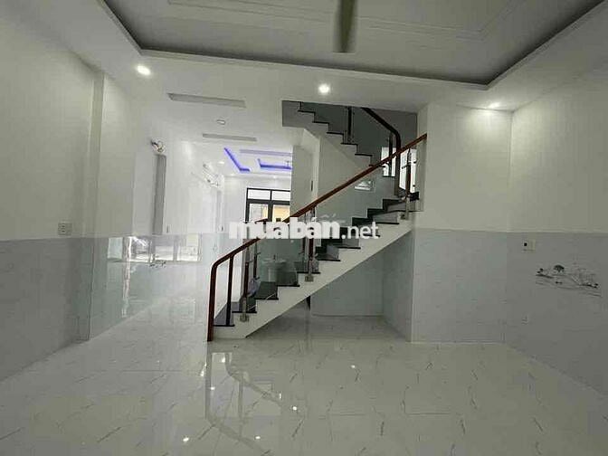 Bán nhà 1 trệt 2 lầu phường Bửu Hoà - chỉ 3 tỷ 500