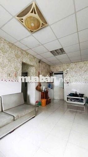 CHỈ 2.6 TỶ/ DT 59M2, 2PN, BANCON VIEW ĐẸP, CC XÓM CẢI, Q5, SHR.