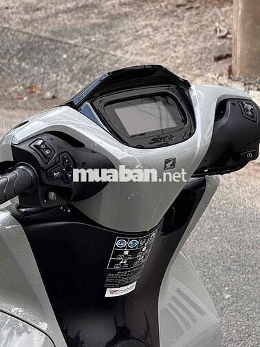 Honda SH 125i ABS Sporty 2026 Xám xi măng 36 km