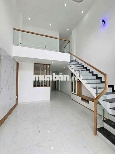 Nhà lầu gác lững trung tâm phường Tân Triều, Sổ riêng giá chỉ 1tỷ700