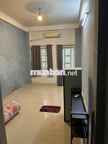 01 phòng Ban Công, có nội thất, 140 Nguyễn Lâm, Phường Gia Định, Tp. H