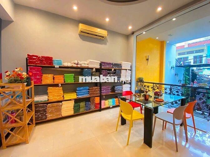 Mặt bằng cho thuê hẻm xe hơi. GIÁ CHỈ 10 TRIỆU Ngang 5m  dai 20m