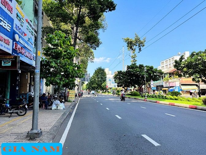BÁN NHÀ MẶT TIỀN KINH DOANH : 313 HỒNG BÀNG - P. 11 - Q. 5 - TPHCM