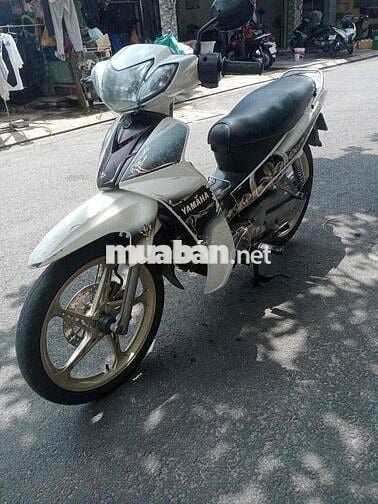 Yamaha Sirius 2011 Trắng