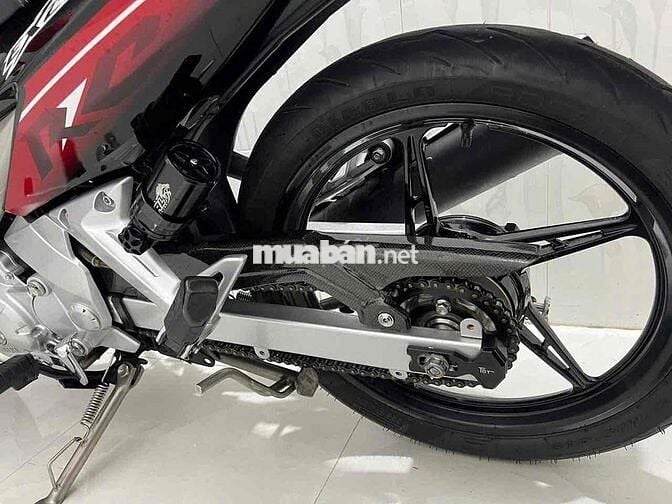 Yamaha Exciter 155 VVA Côn tay Đỏ