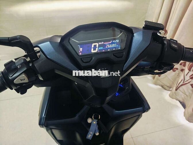 Honda Vario Khóa Smarkey chính chủ mới nguyên rin