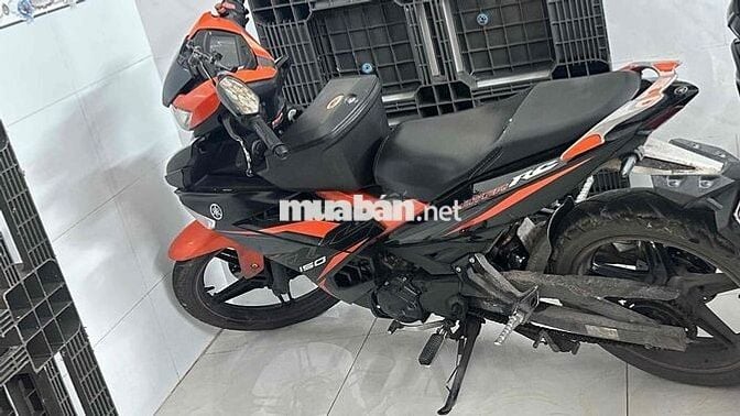 Yamaha Exciter 150 Đen cam Thể thao