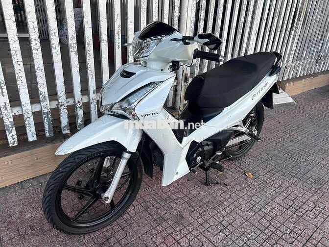 Honda Future 125Fi Trắng máy êm ngon bs đẹp