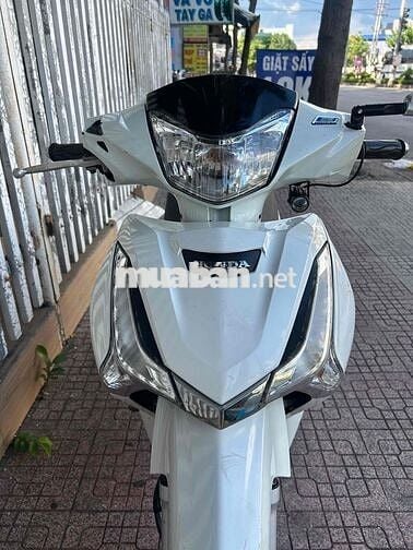 Honda Future 125Fi Trắng máy êm ngon bs đẹp