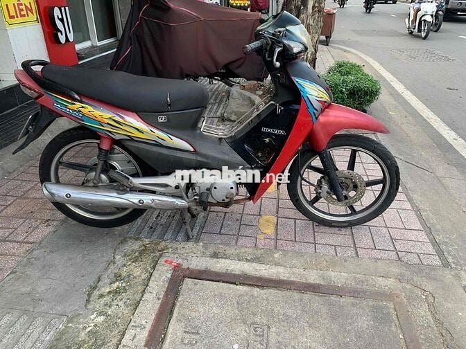 Honda Wave Số sàn màu Đỏ BSTPHCM