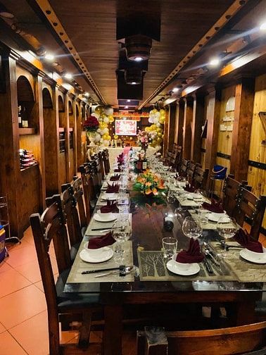 Chính chủ sang gấp nhà hàng hầm rượu & 2 căn nhà MT Nguyễn Văn Khối