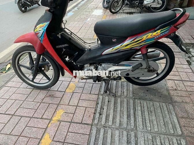 Honda Wave Số sàn màu Đỏ BSTPHCM