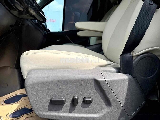 Ford Tourneo Titanium Maybach 2019 Đen Da Napan