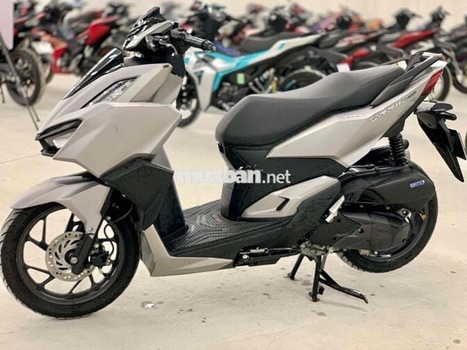 🔥 Vario 160 2023 Bạc Nhám Chính Chủ BSTP Giá Tốt