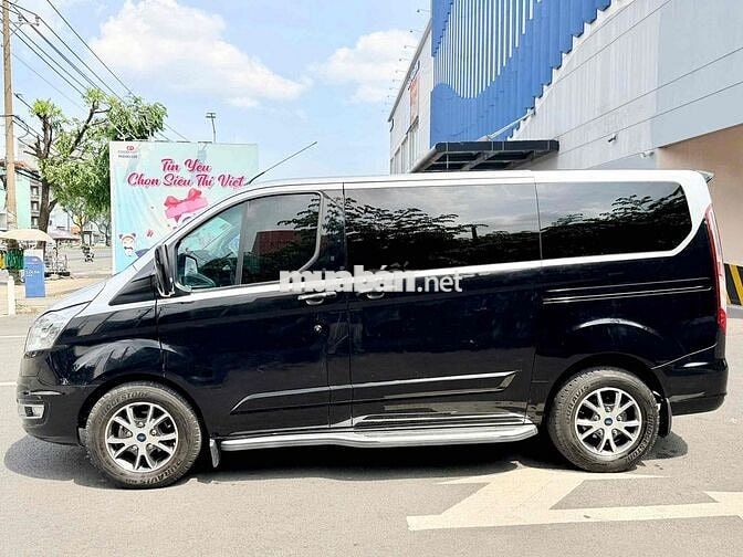 Ford Tourneo Titanium Maybach 2019 Đen Da Napan